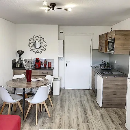 Appartement 2 Pieces Jardin, Acces Direct Et Proche Thalasso *