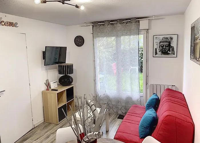 2 Pieces Jardin, Acces Direct Et Proche Thalasso דירה